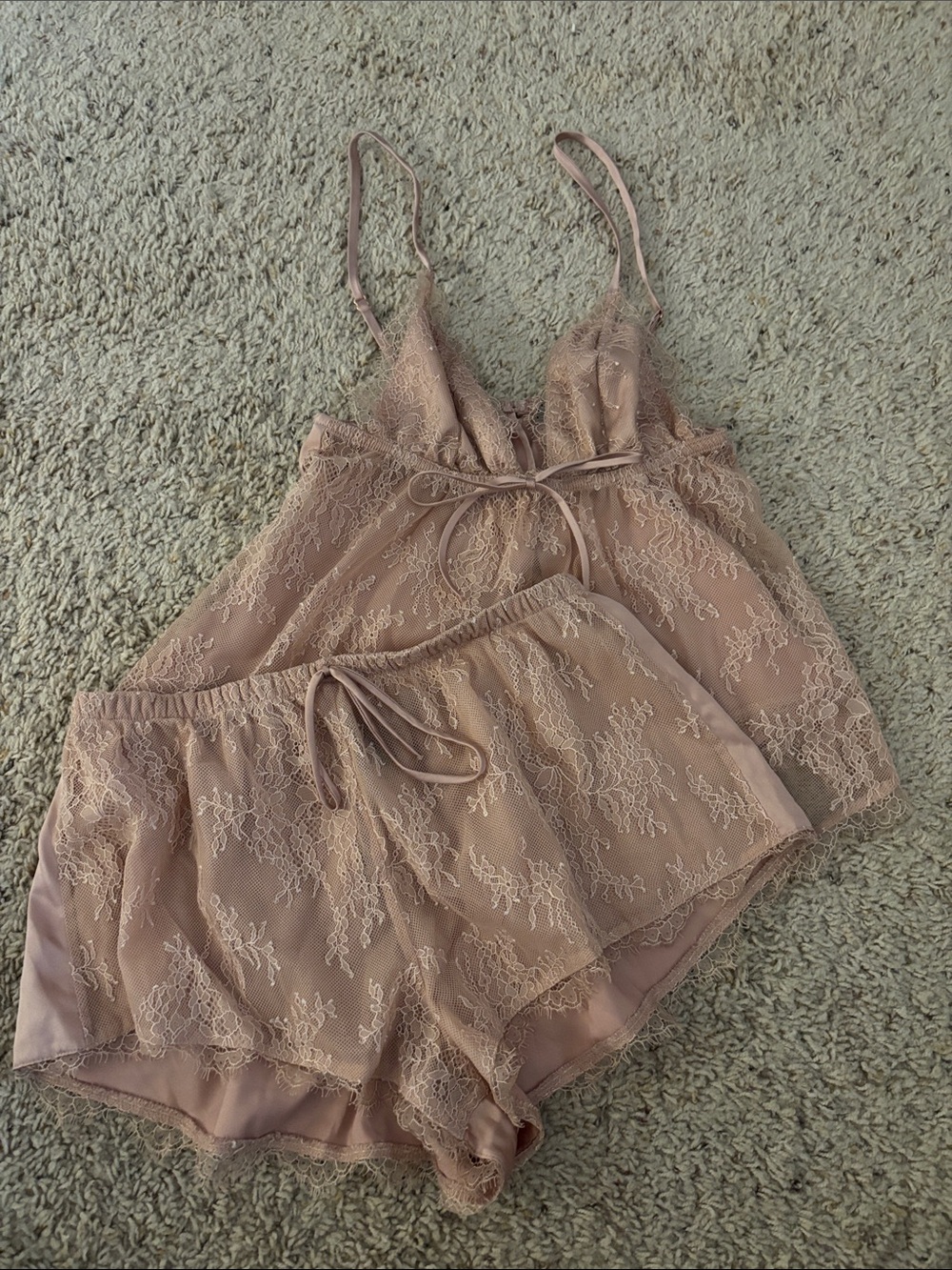 Victoria's Secret Lace Cami & Shorts Sleep Set - Dusty Pink!